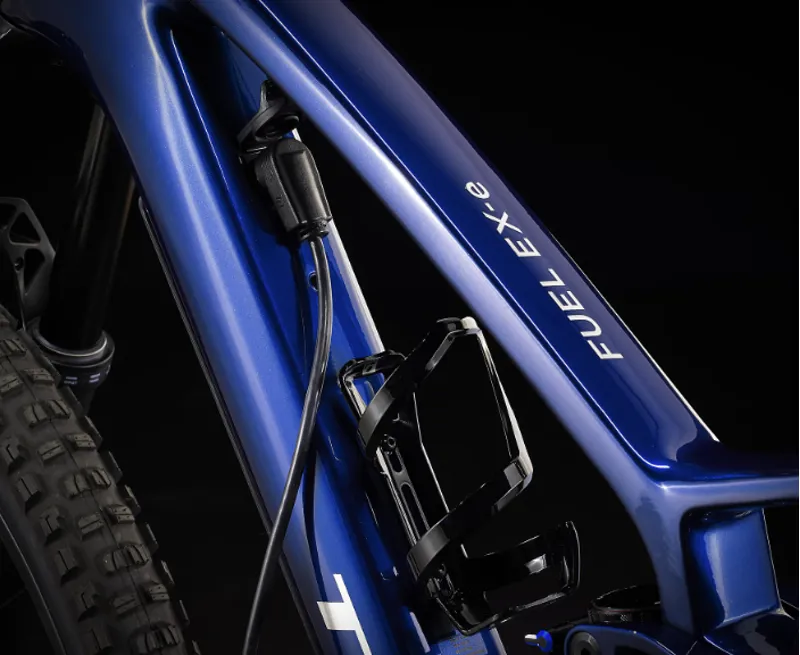 Trek Fuel EXe 9.8 XT Electric Mountain Bike 2025 in Mulsanne Blue-6